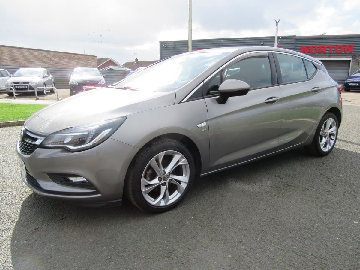 2017 Vauxhall Astra SRi - Image 6