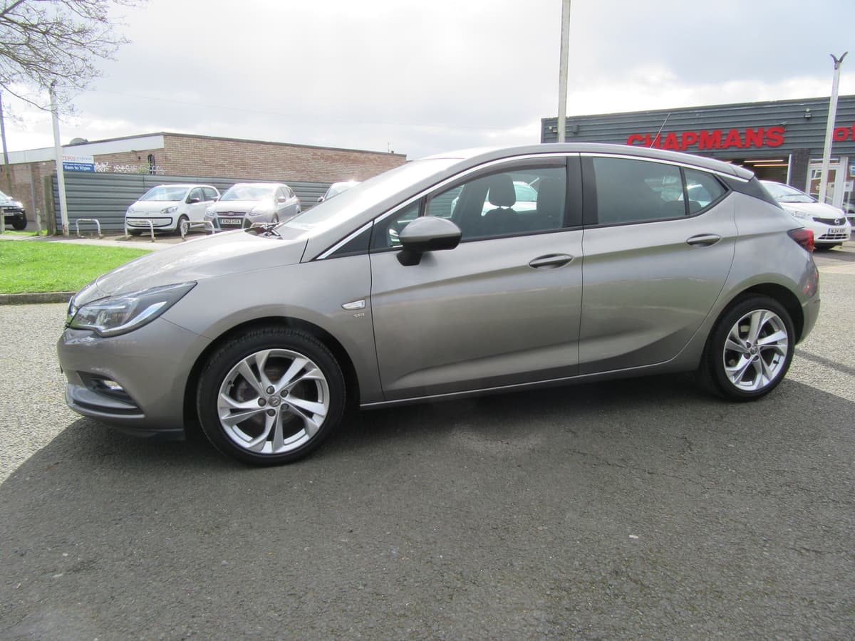 2017 Vauxhall Astra SRi - Image 7