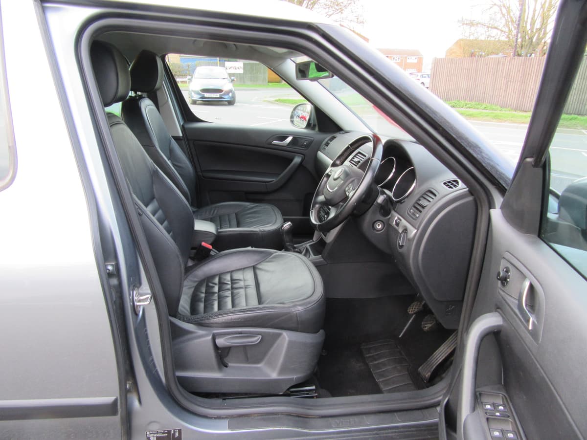 2011 Skoda Yeti Elegance TSi - Image 16