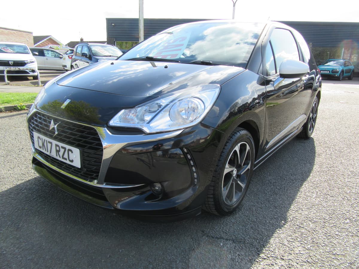 2017 DS DS3 Elegance Blue HDi S/S - Image 5