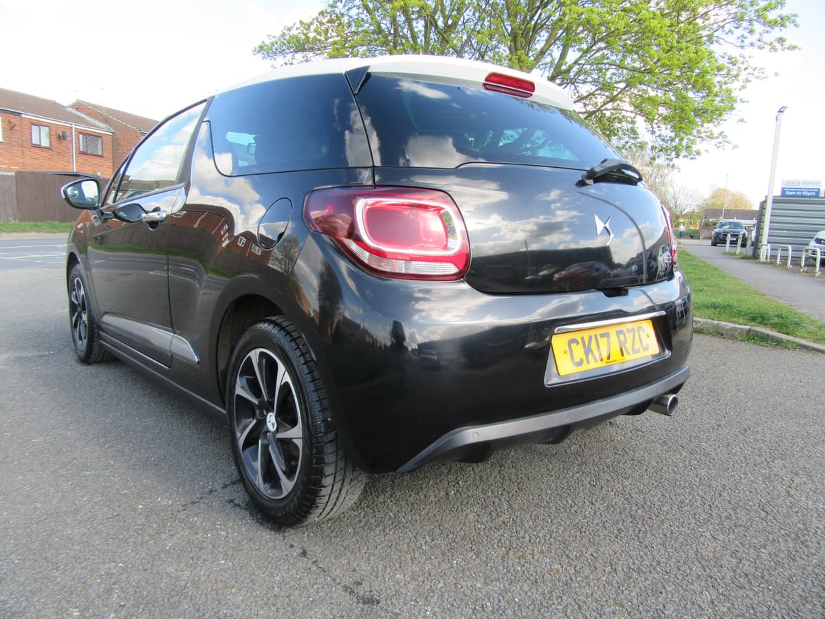 2017 DS DS3 Elegance Blue HDi S/S - Image 12