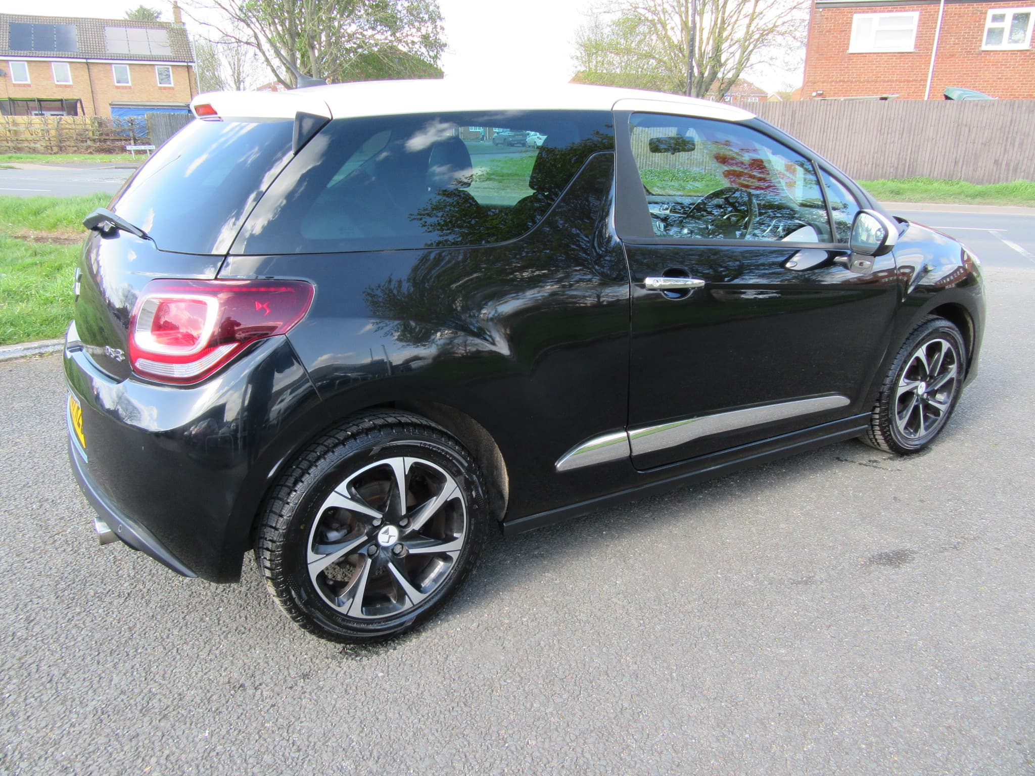 DS DS3 Elegance Blue HDi S/S - Image 15