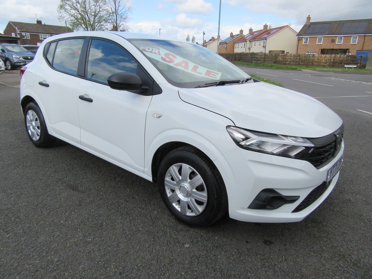 2021 Dacia Sandero Essential SCe - Image 1