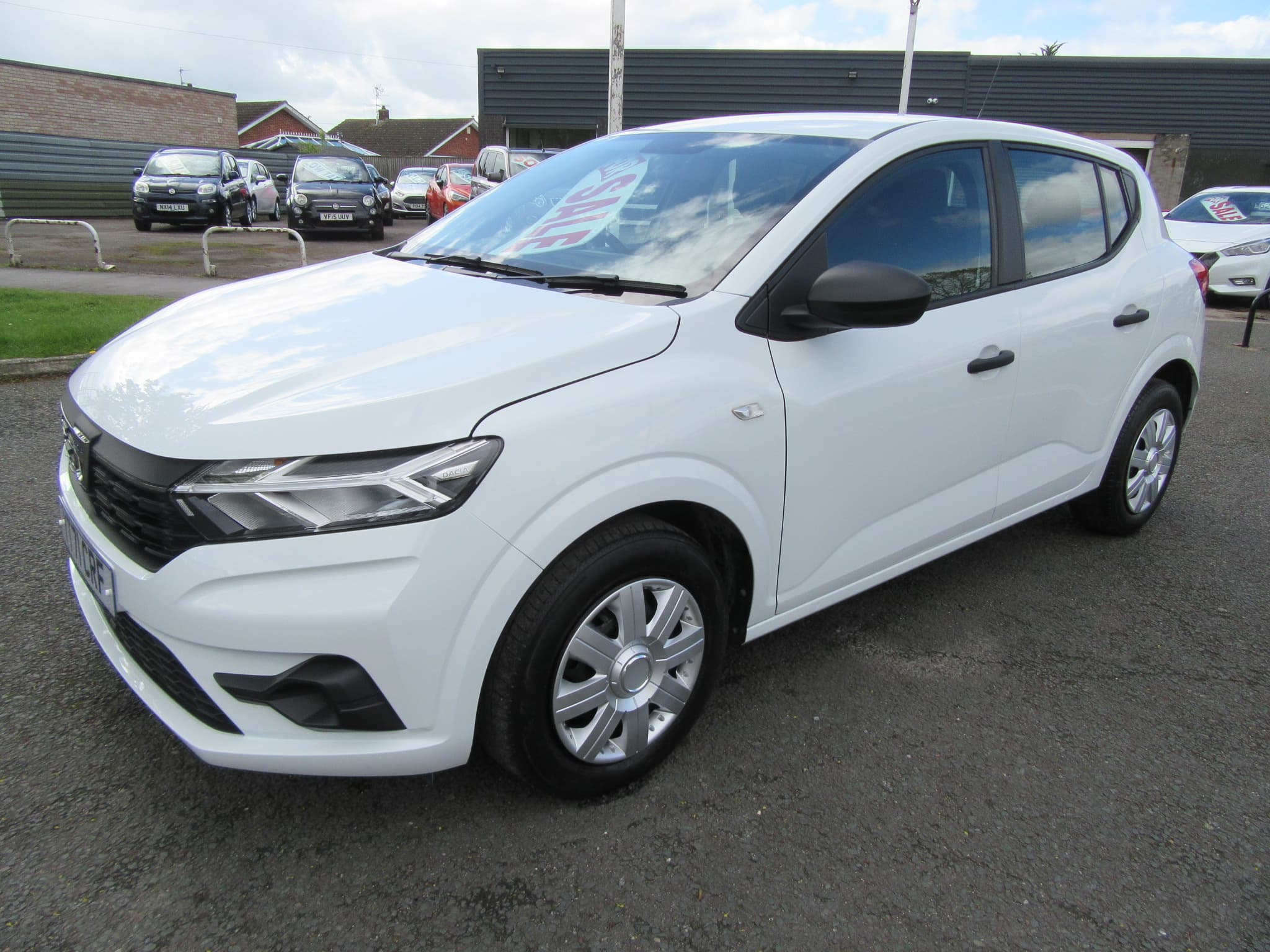 Dacia Sandero Essential SCe - Image 6