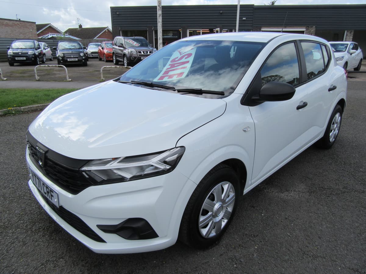 2021 Dacia Sandero Essential SCe - Image 8