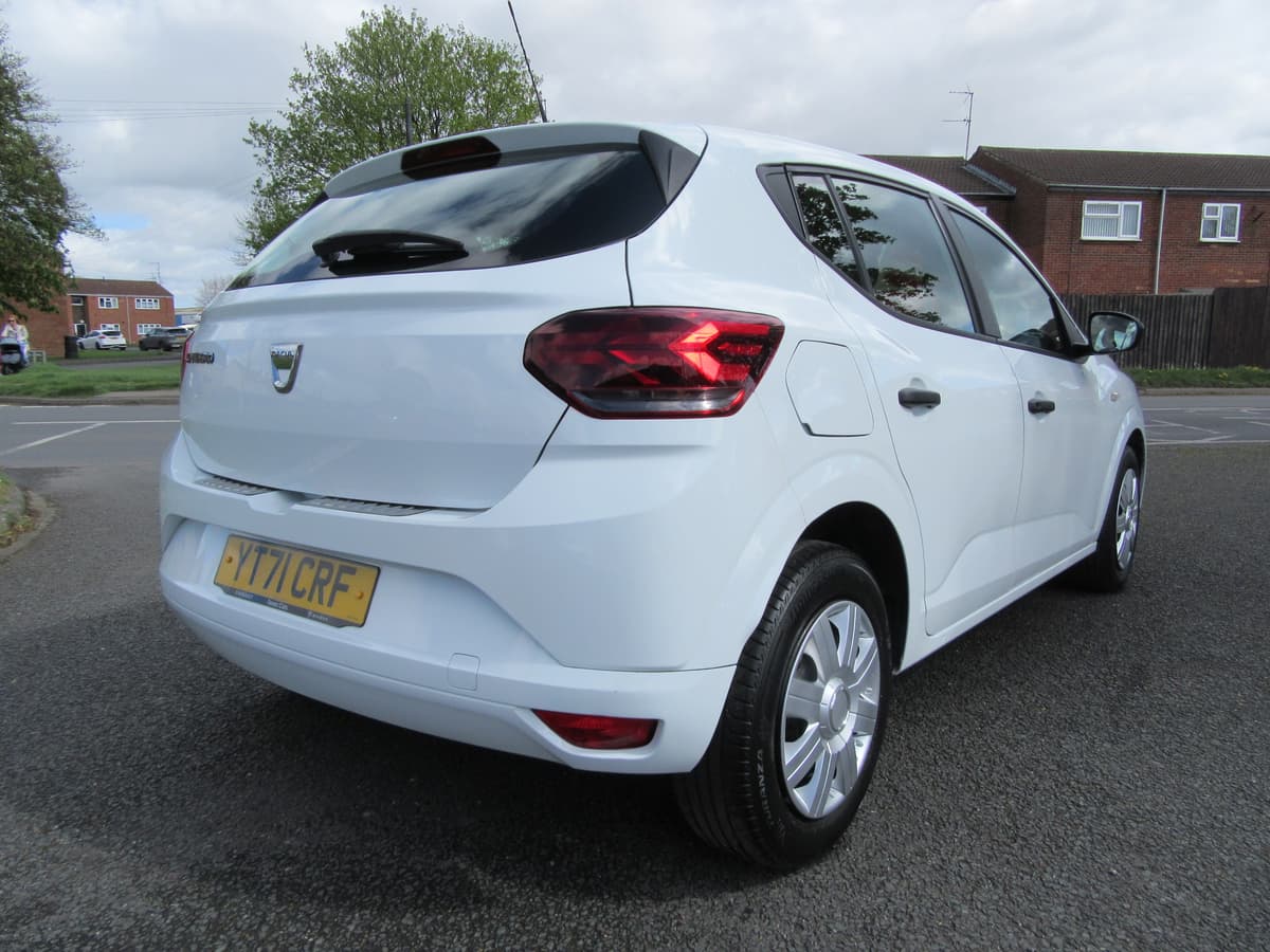 2021 Dacia Sandero Essential SCe - Image 14