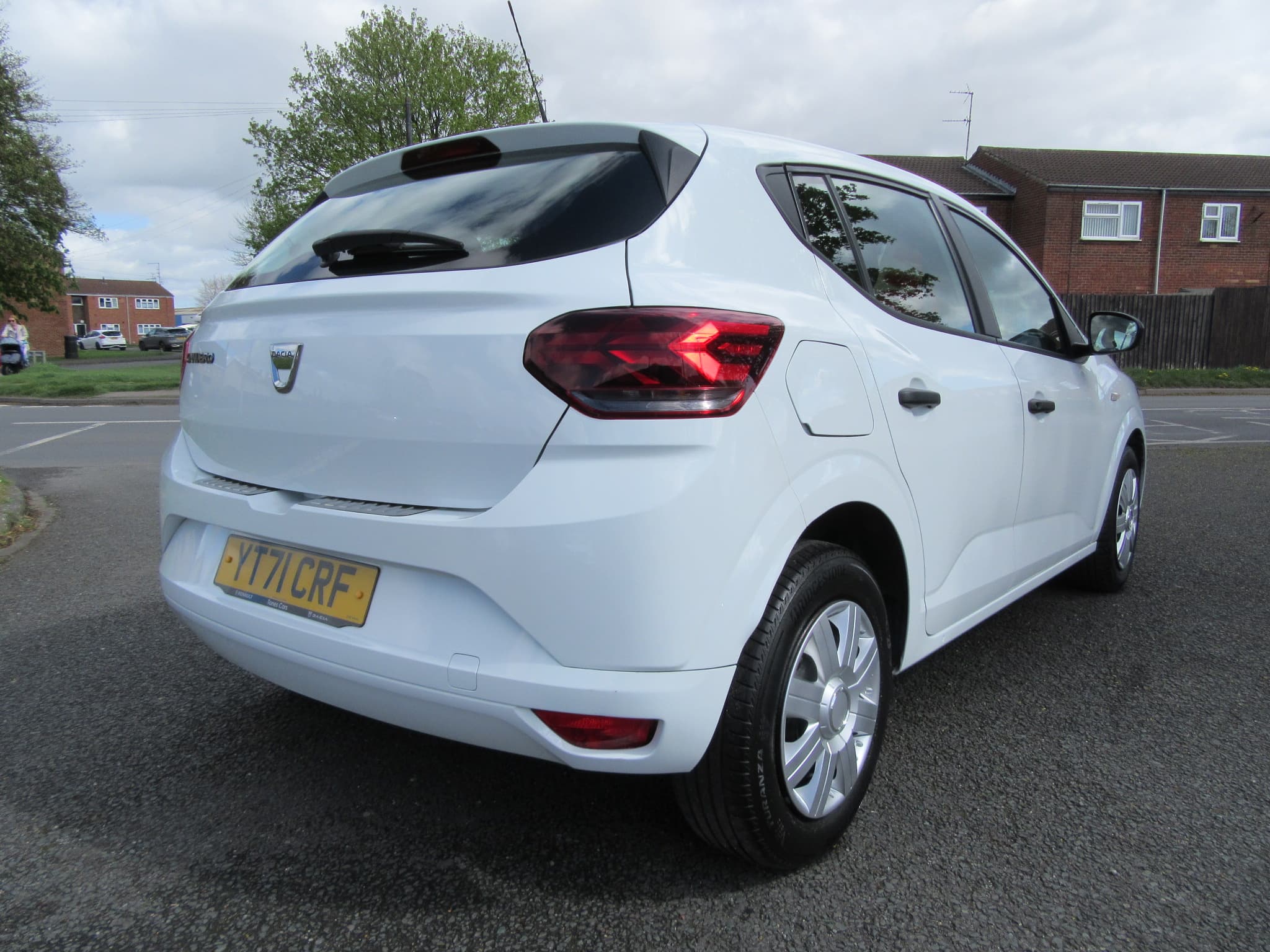 Dacia Sandero Essential SCe - Image 14