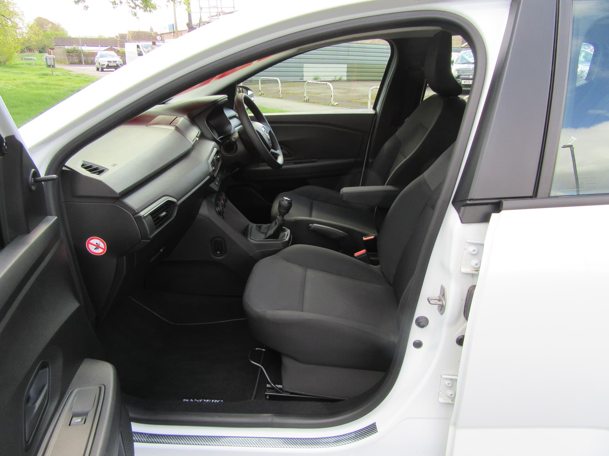 Dacia Sandero Essential SCe - Image 21