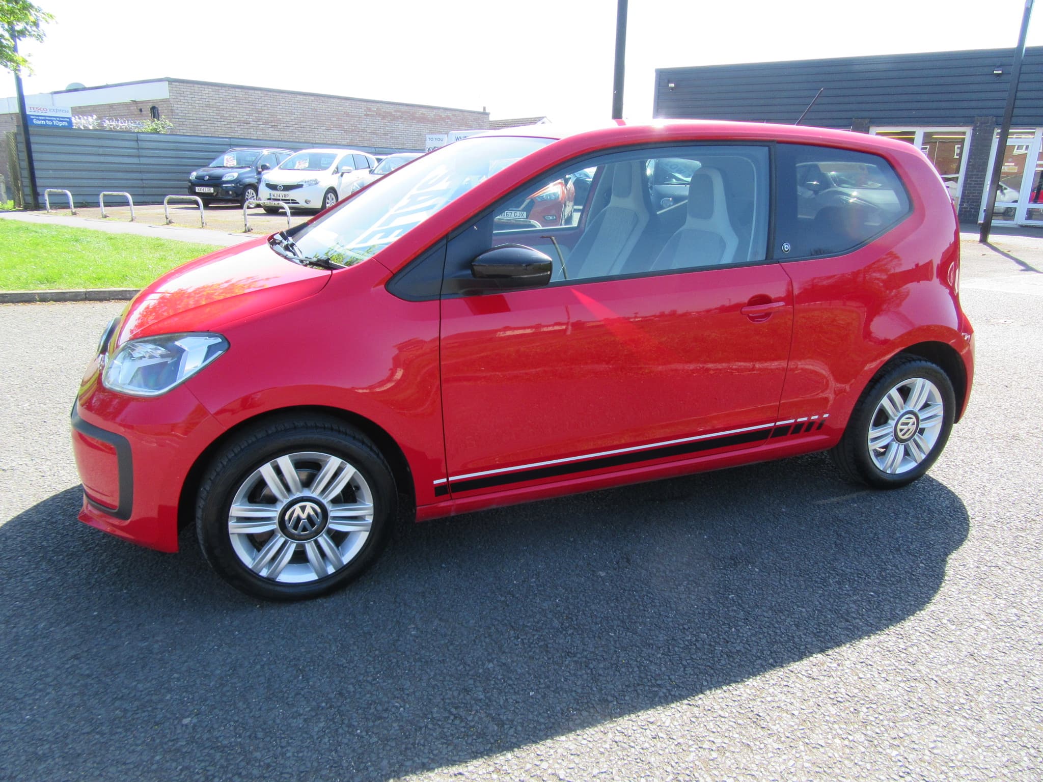 Volkswagen up! by Beats BlueMotion Technology - Image 8