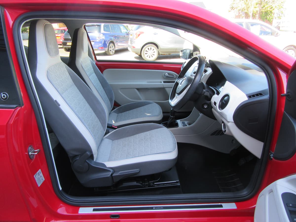2018 Volkswagen up! by Beats BlueMotion Technology - Image 16