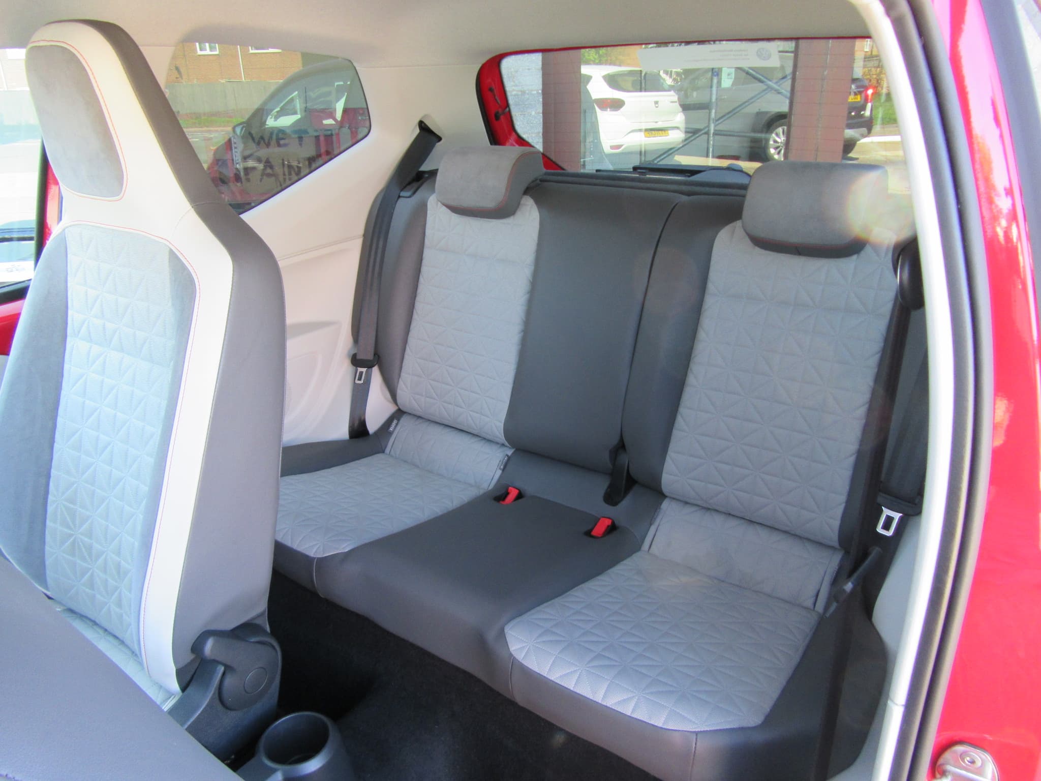 Volkswagen up! by Beats BlueMotion Technology - Image 19