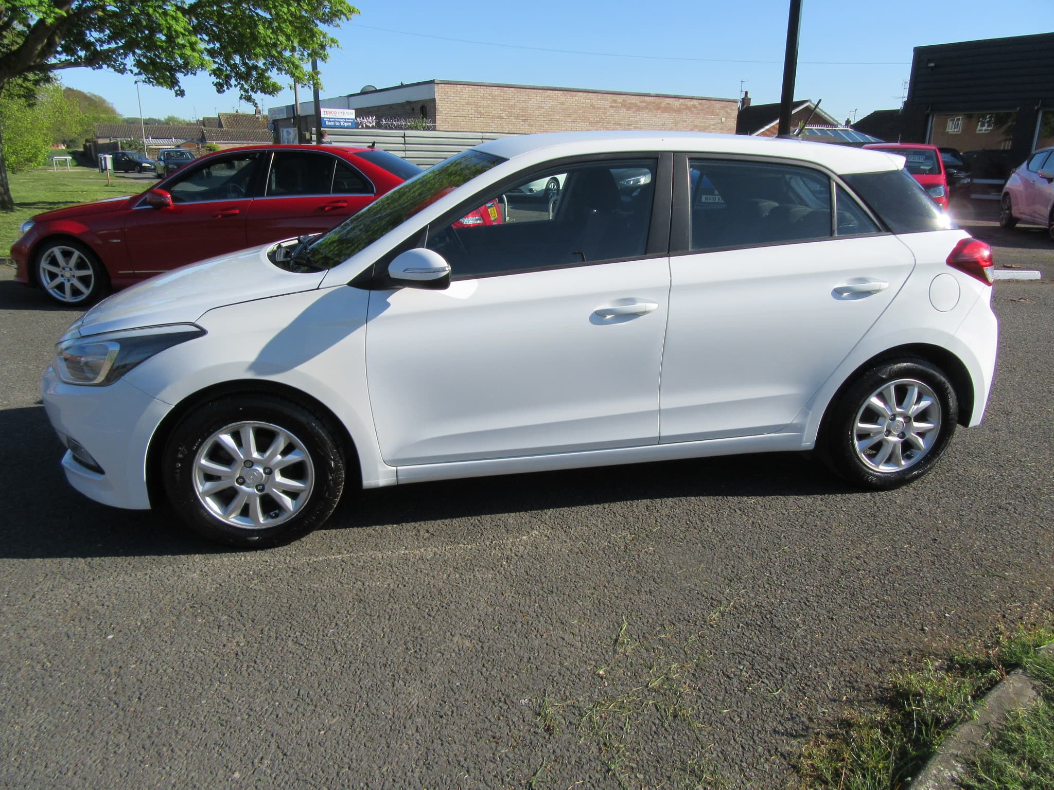 Hyundai i20 SE MPI - Image 10