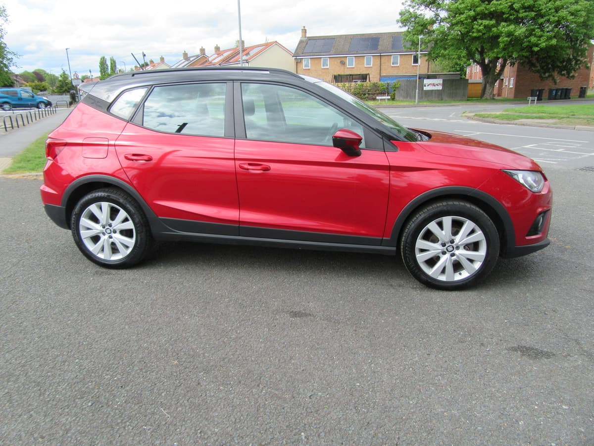 2019 Seat Arona SE Technology TSi - Image 4