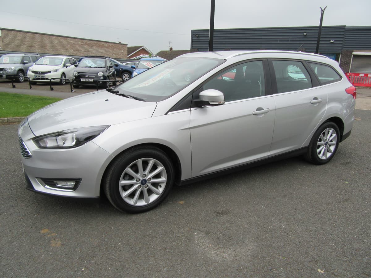 2017 Ford Focus Titanium Auto - Image 6