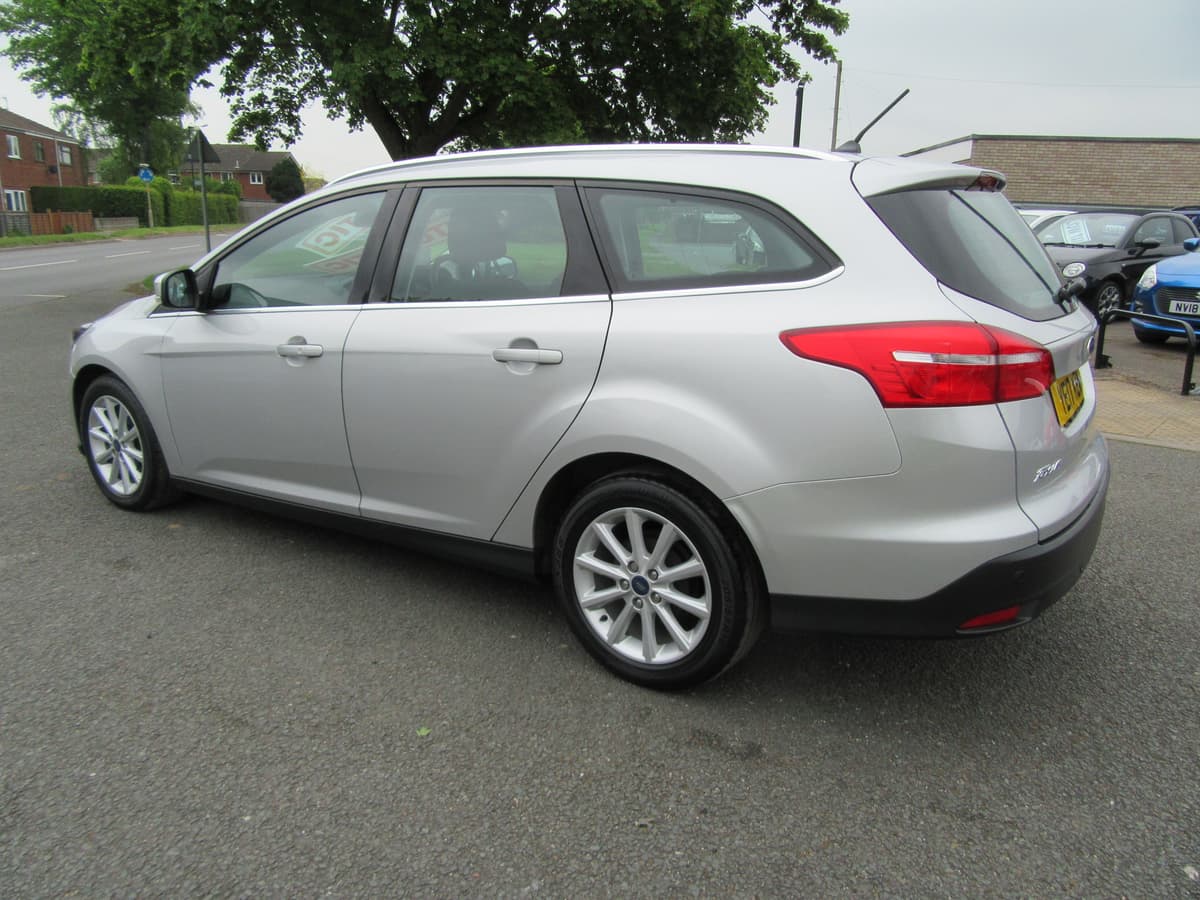 2017 Ford Focus Titanium Auto - Image 9