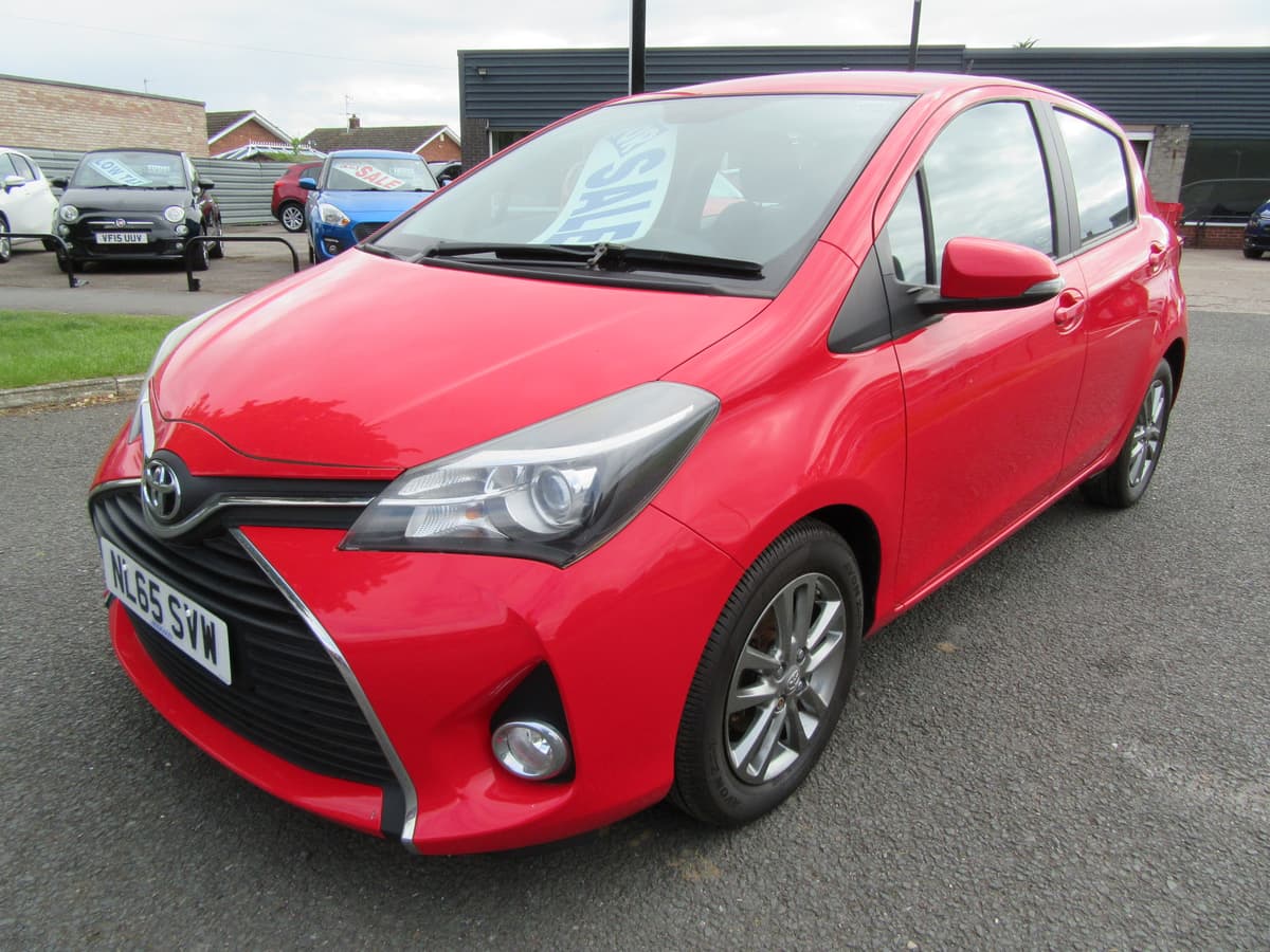 2015 Toyota Yaris Icon VVT-i - Image 4
