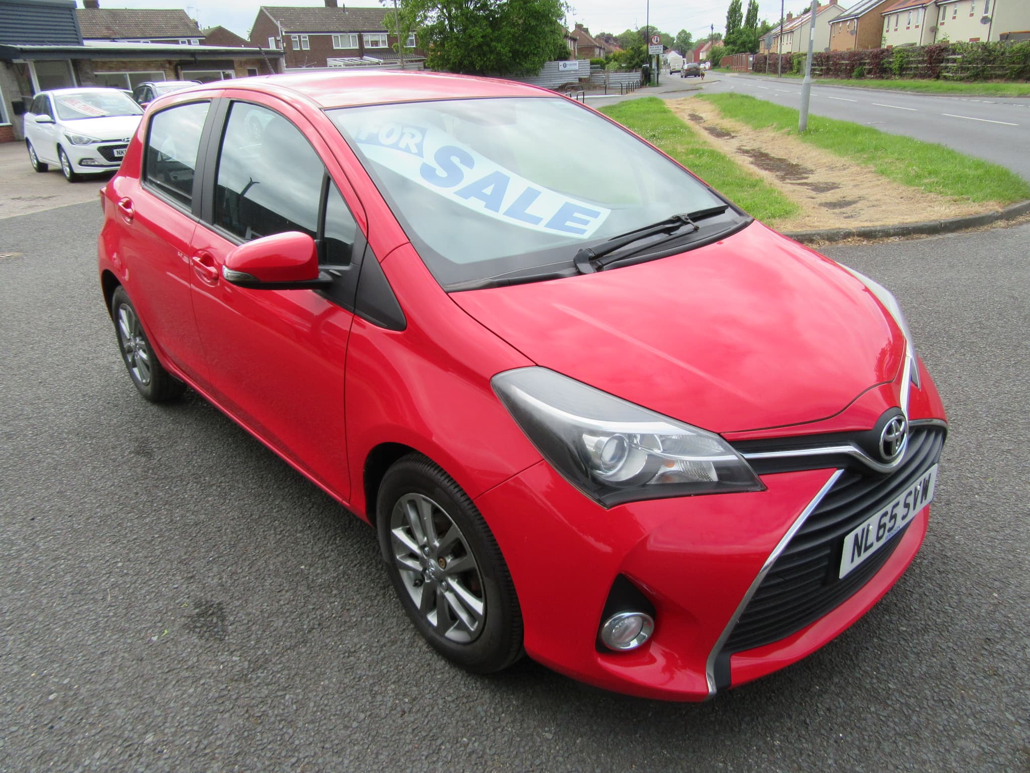 Toyota Yaris Icon VVT-i - Image 14
