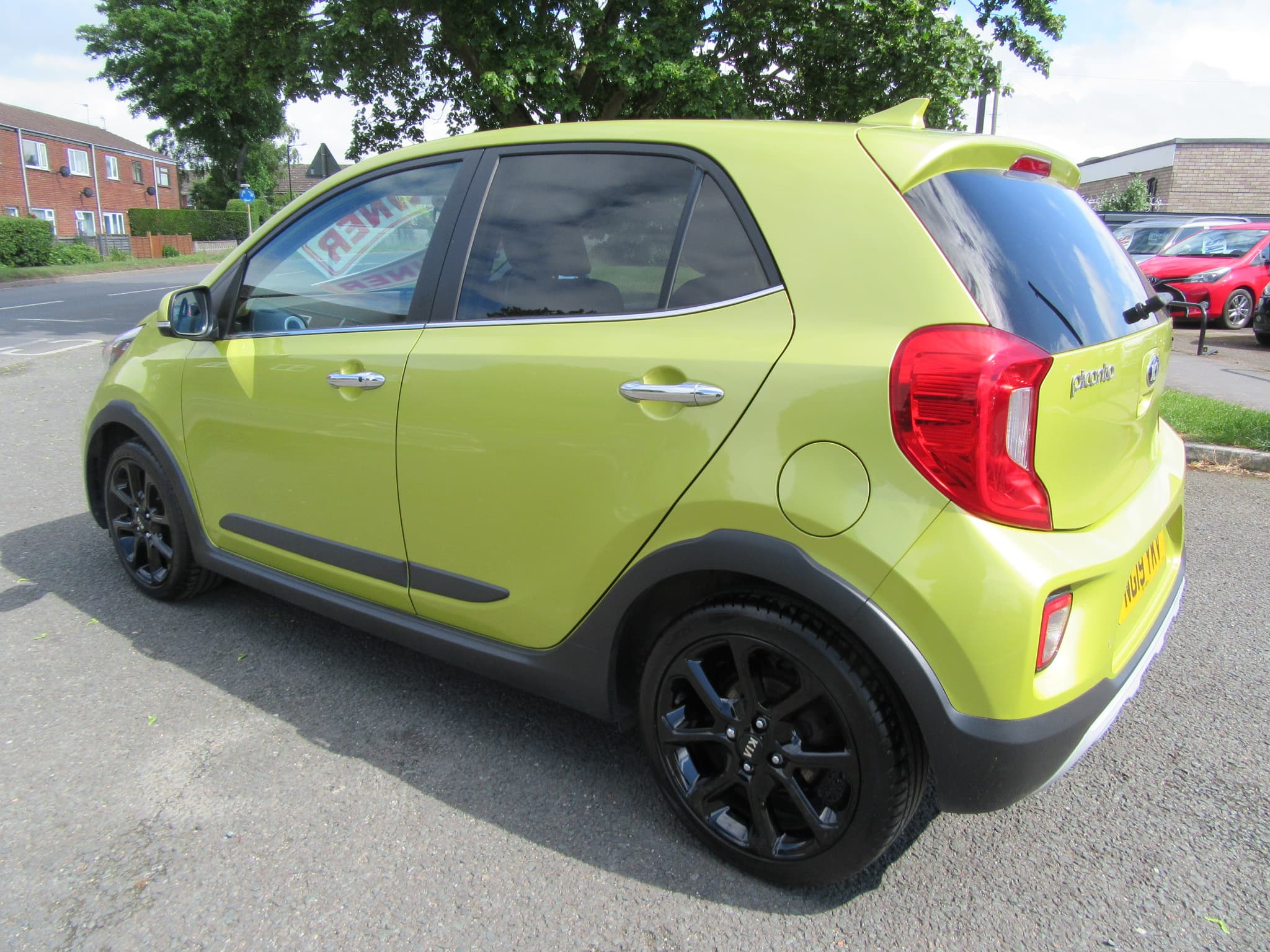 Kia Picanto X-Line S - Image 9