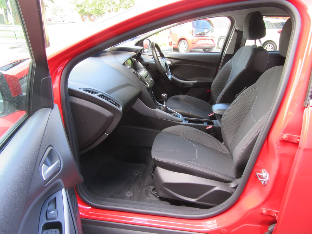 2018 Ford Focus Zetec Edition TDCi - Image 19