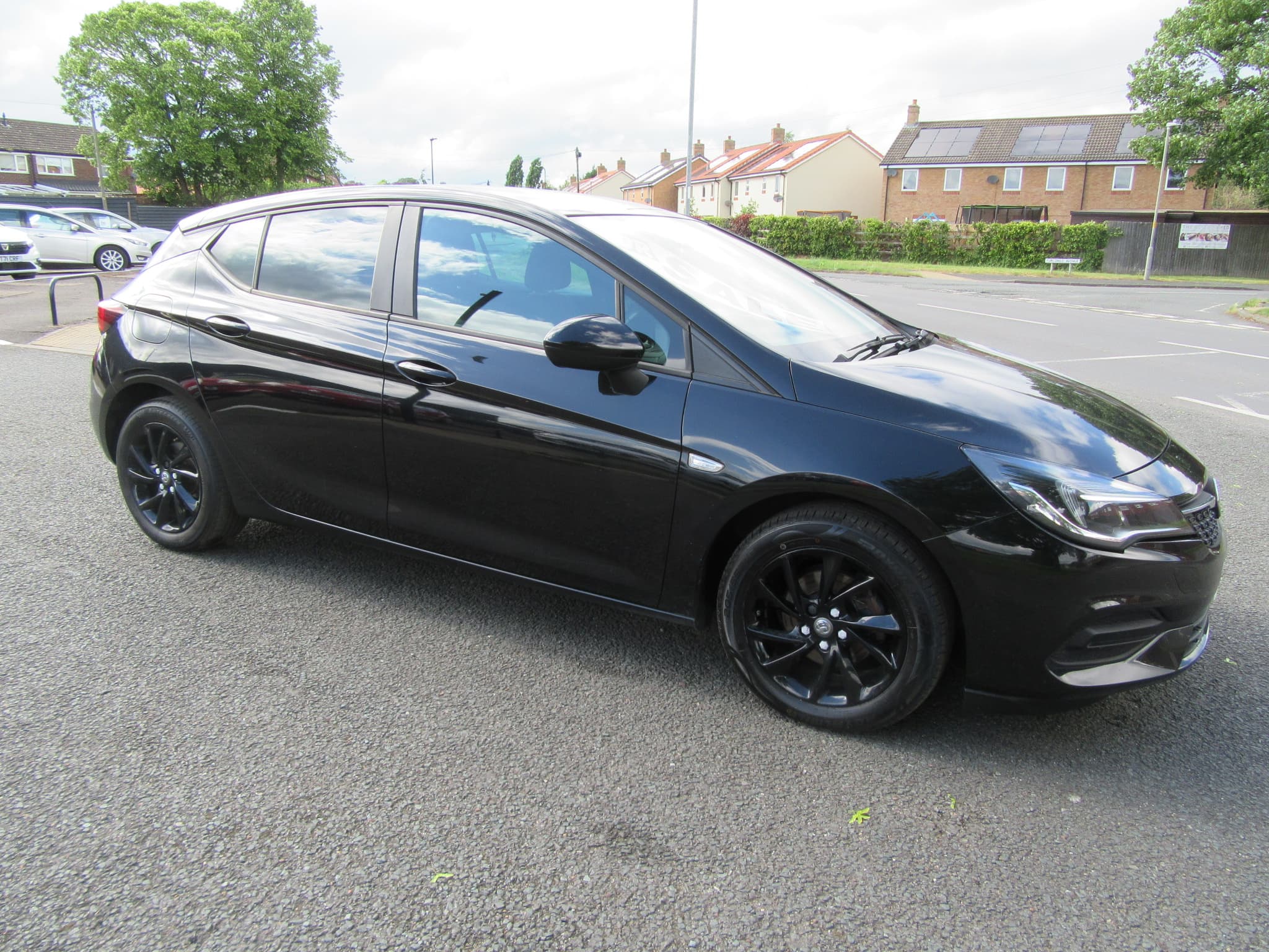 Vauxhall Astra Business Edition Nav TD - Image 3
