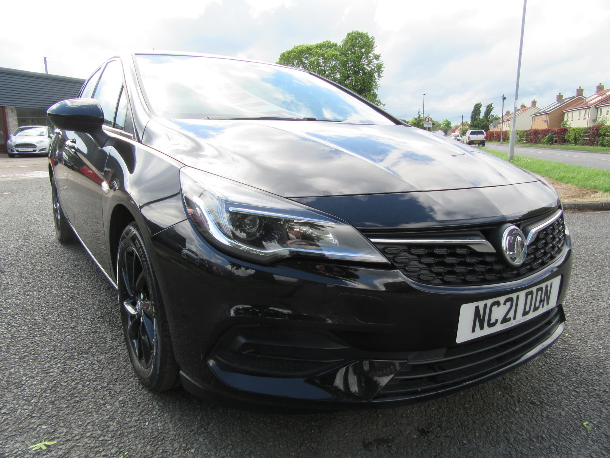 Vauxhall Astra Business Edition Nav TD - Image 5