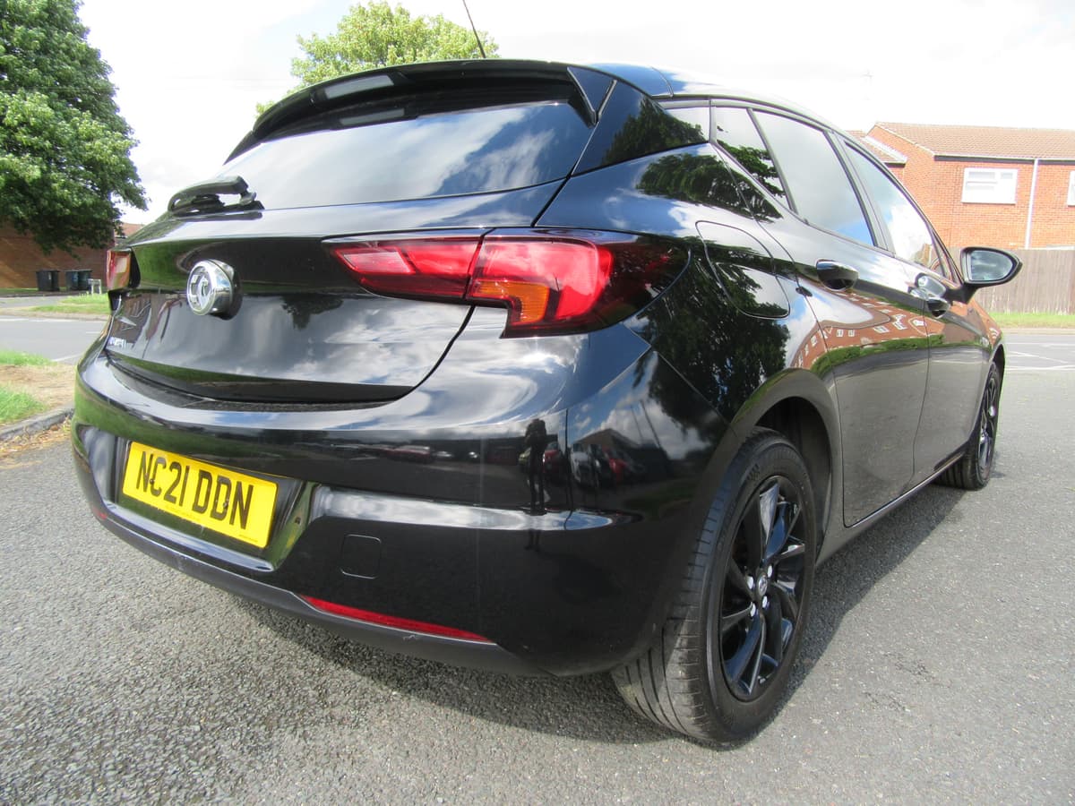 2021 Vauxhall Astra Business Edition Nav TD - Image 13