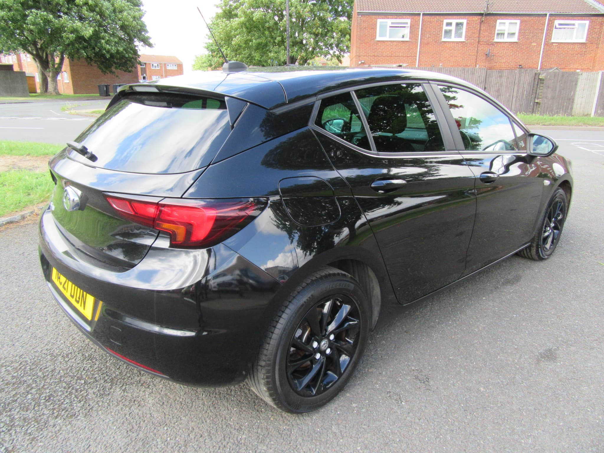 Vauxhall Astra Business Edition Nav TD - Image 14
