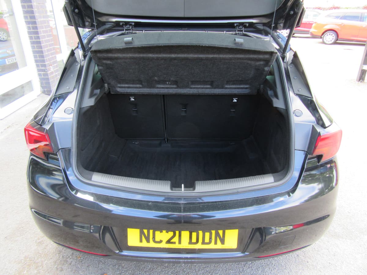 2021 Vauxhall Astra Business Edition Nav TD - Image 16