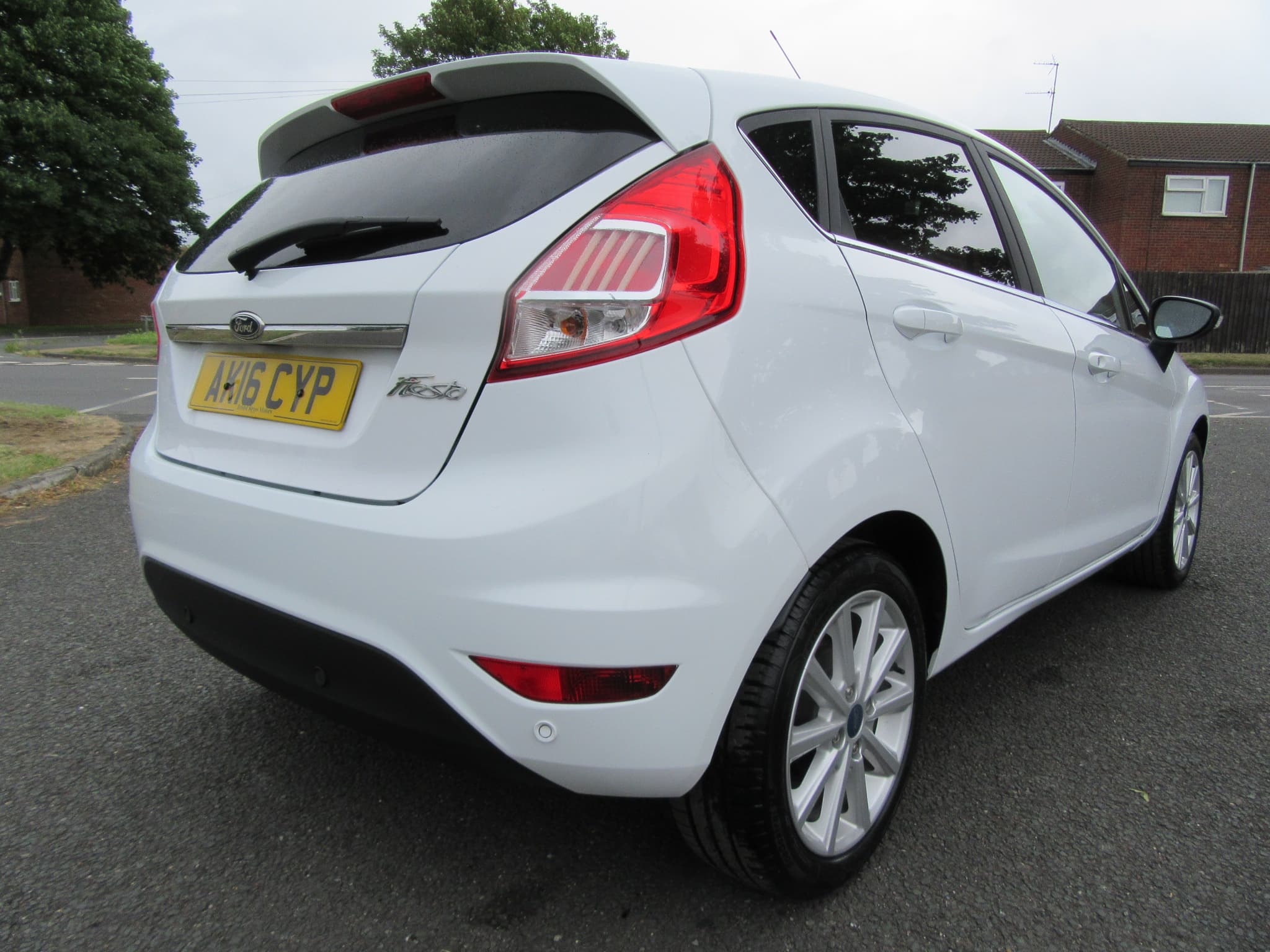 Ford Fiesta Titanium Auto - Image 12