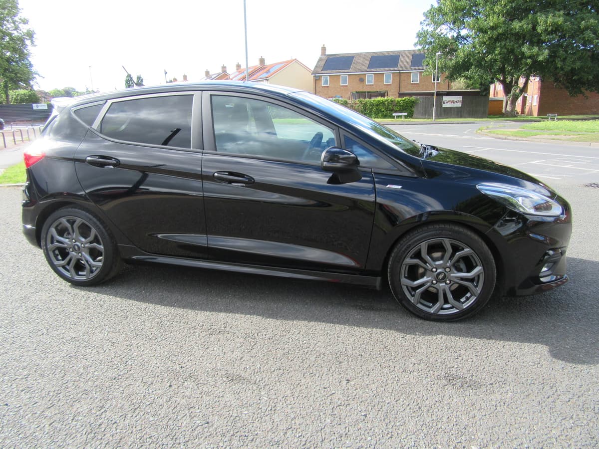 2019 Ford Fiesta ST-Line X Turbo - Image 10