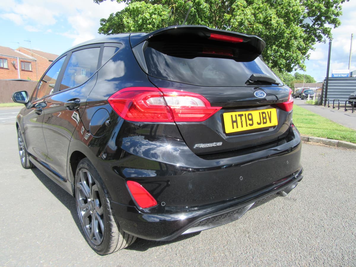2019 Ford Fiesta ST-Line X Turbo - Image 13