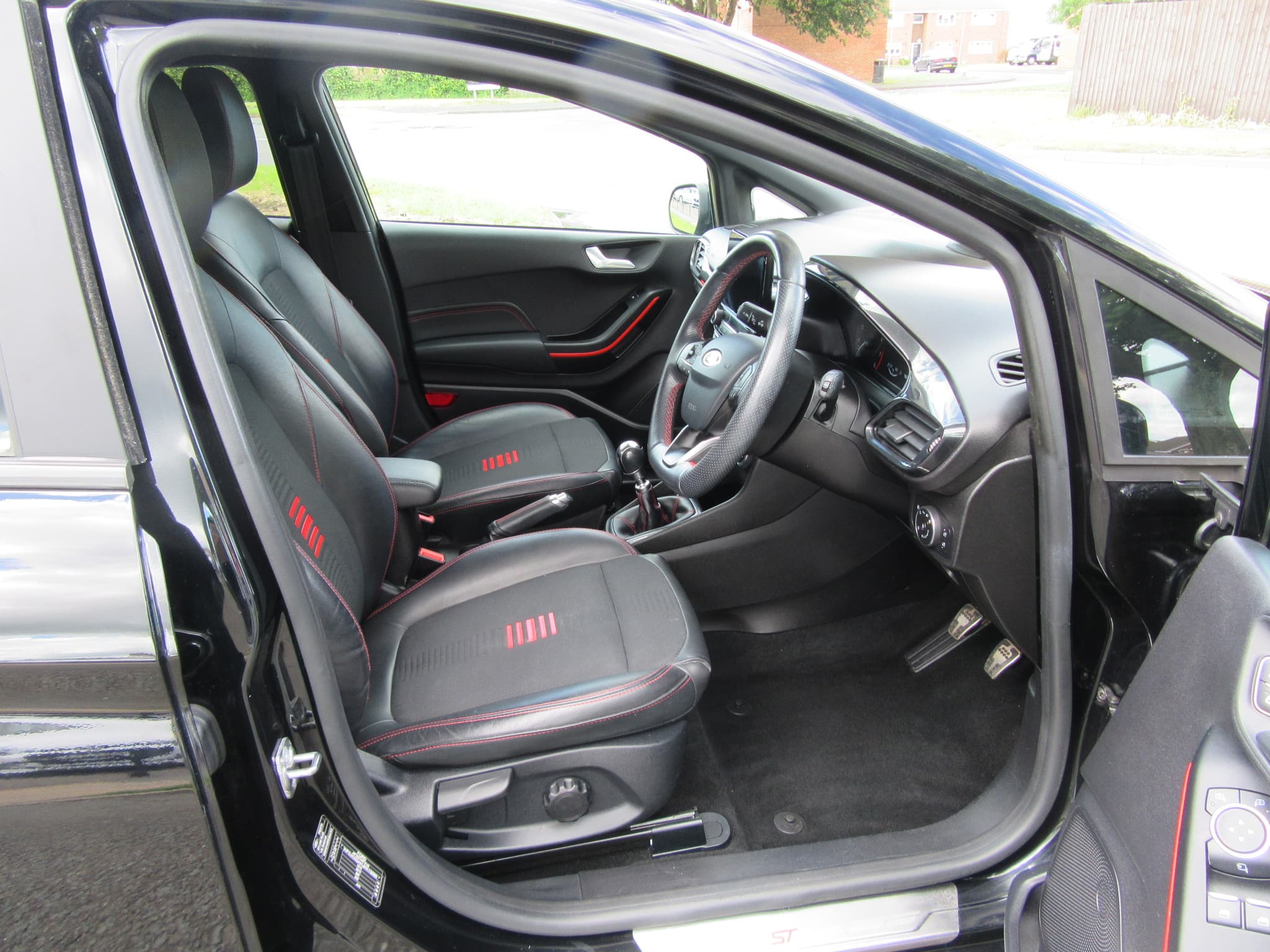 Ford Fiesta ST-Line X Turbo - Image 18