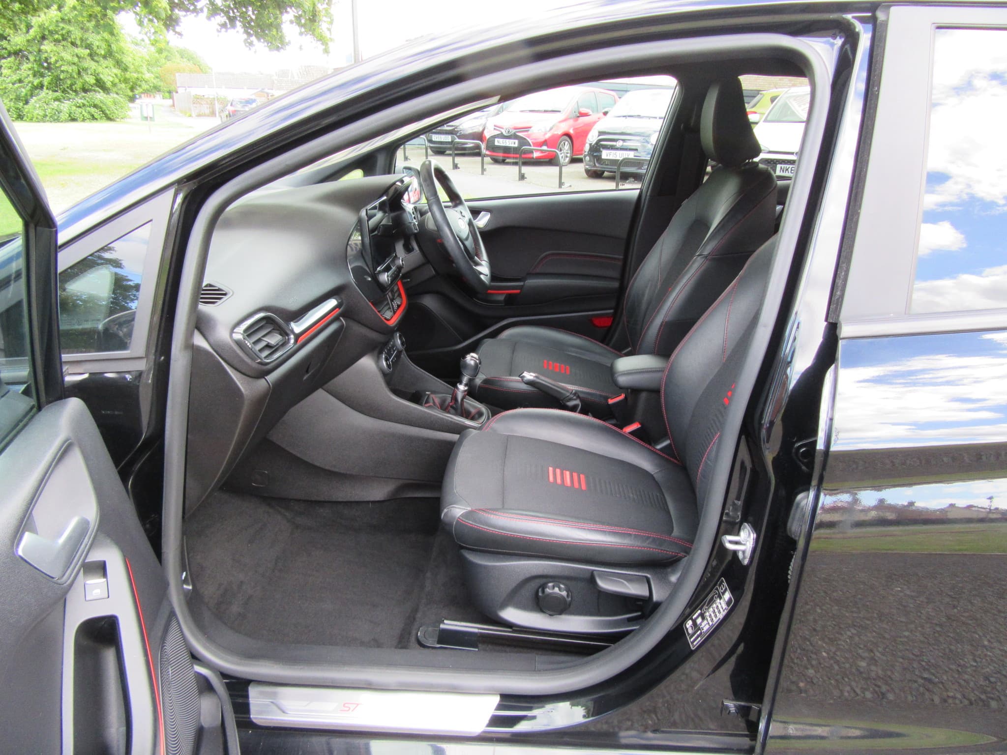 Ford Fiesta ST-Line X Turbo - Image 21