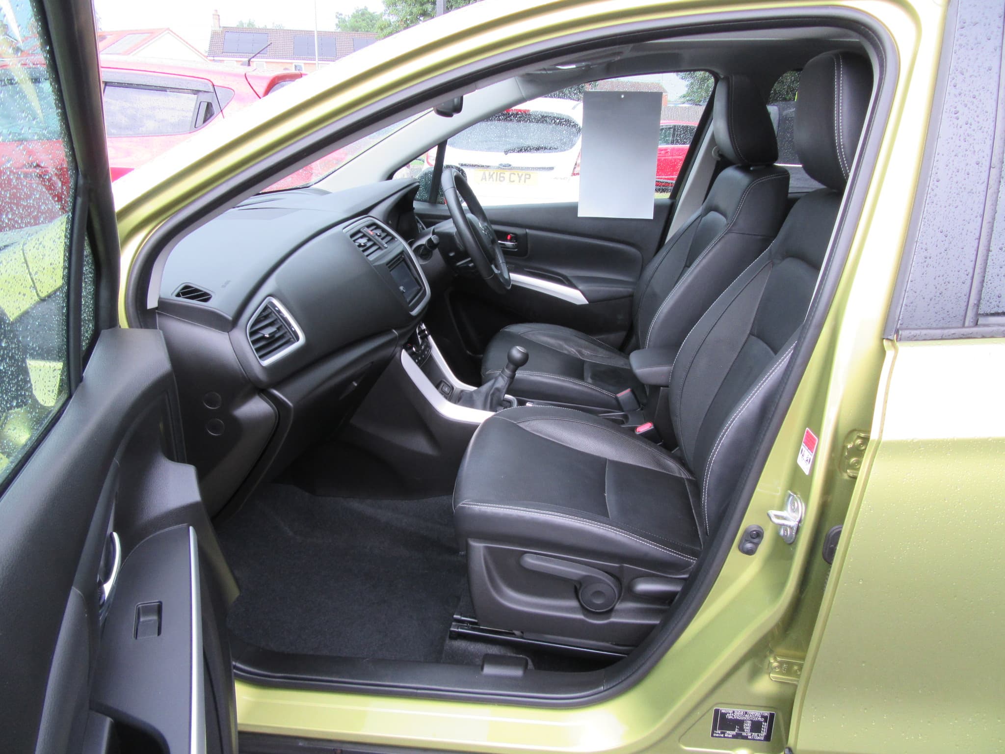 Suzuki SX4 S-Cross SZ5 - Image 24