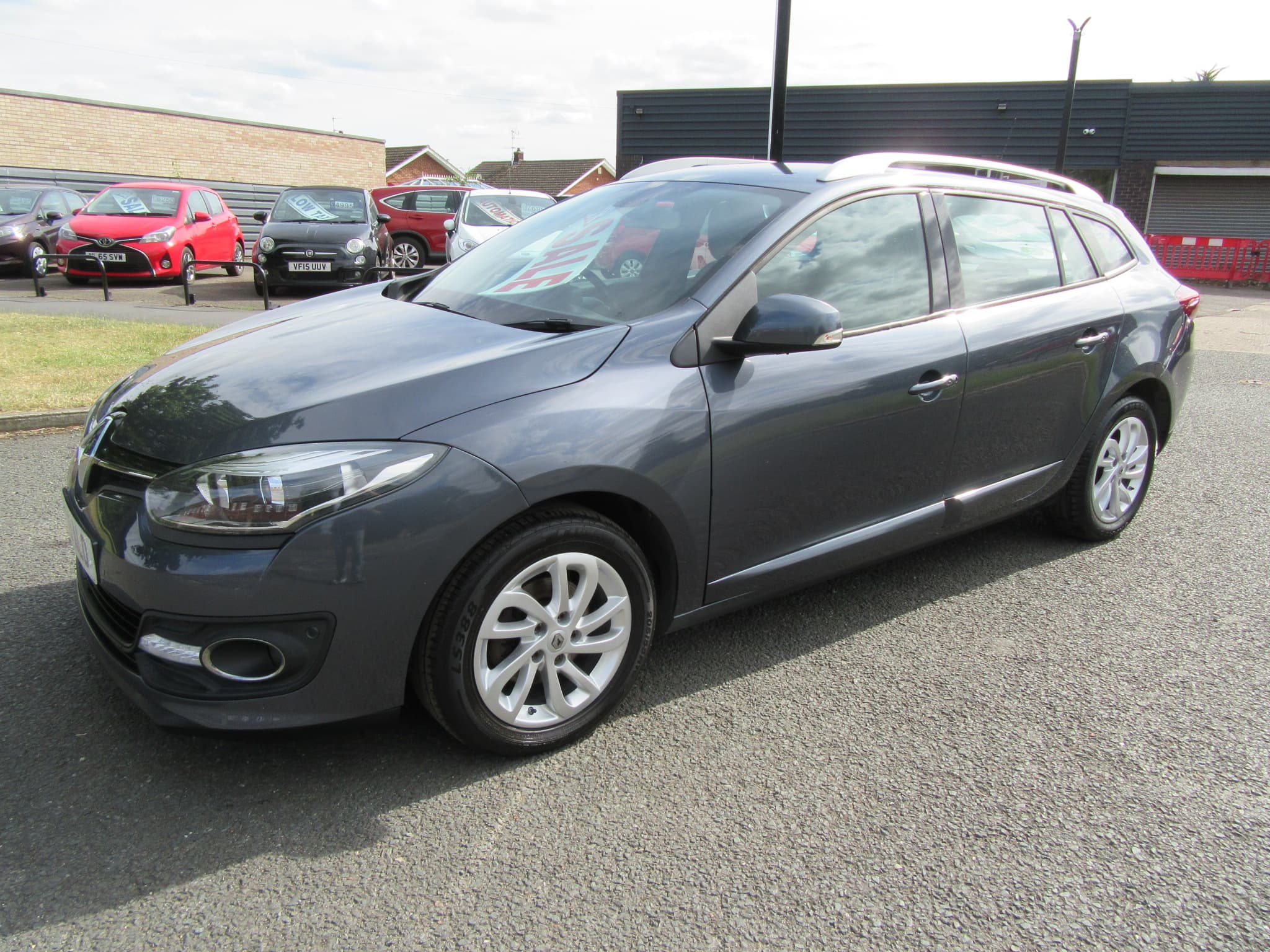 Renault Megane Dynamique TT Energy dCi S/S - Image 8