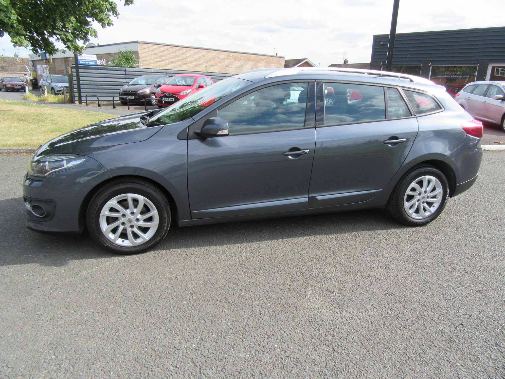Renault Megane Dynamique TT Energy dCi S/S - Image 9