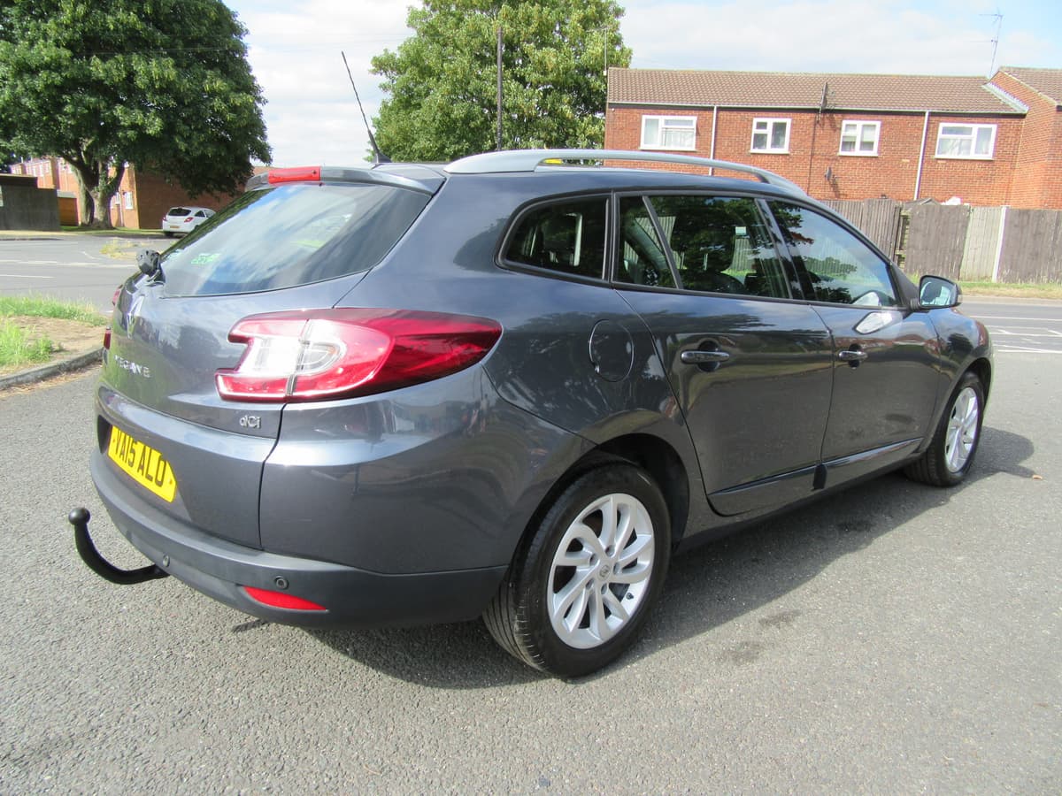 2015 Renault Megane Dynamique TT Energy dCi S/S - Image 14
