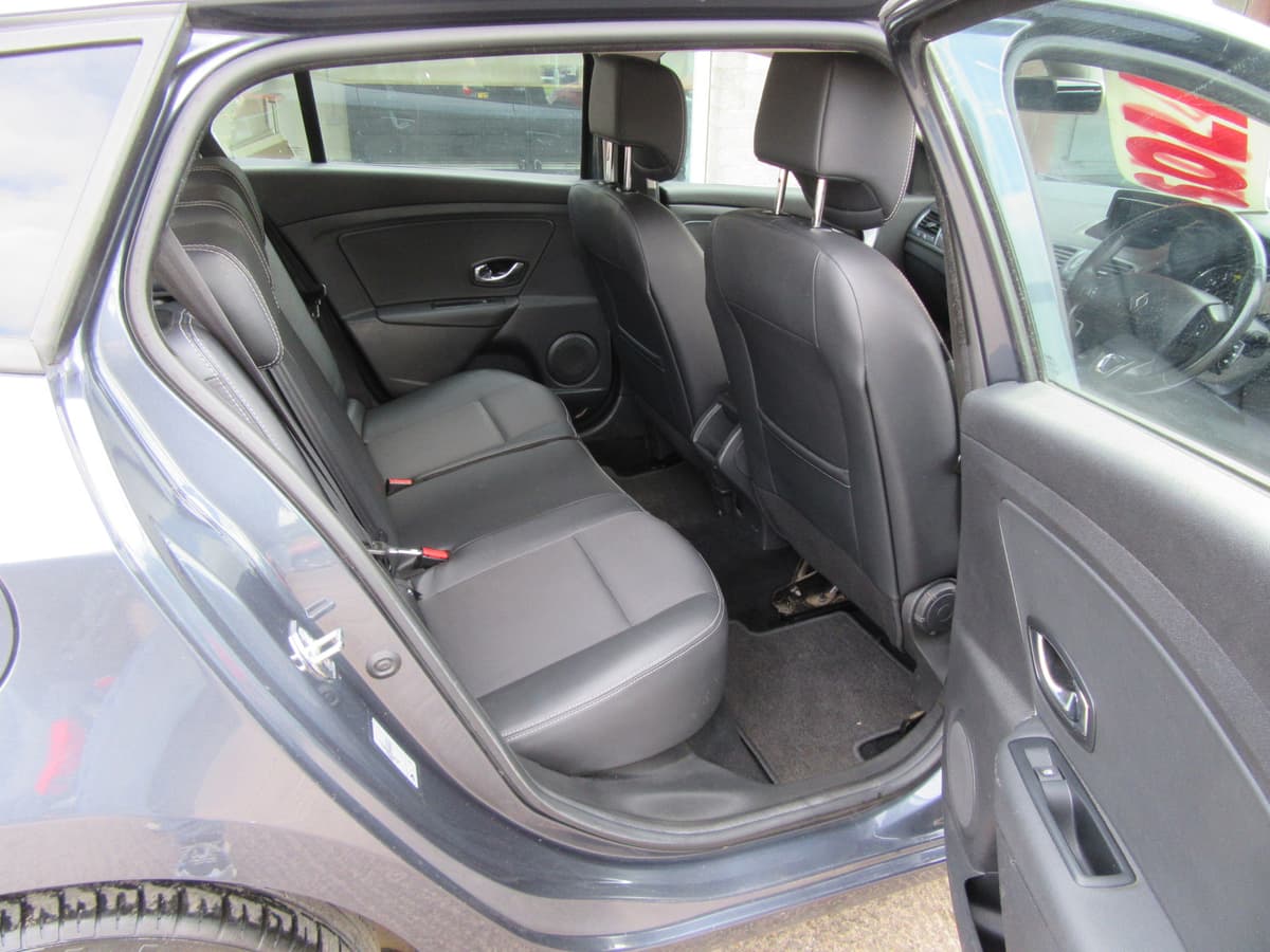 2015 Renault Megane Dynamique TT Energy dCi S/S - Image 17