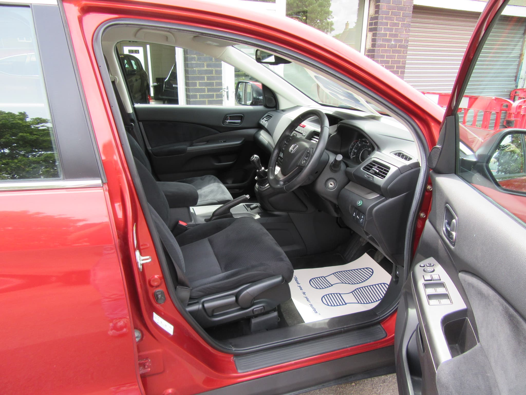 Honda CR-V SE i-DTec 4x2 - Image 17