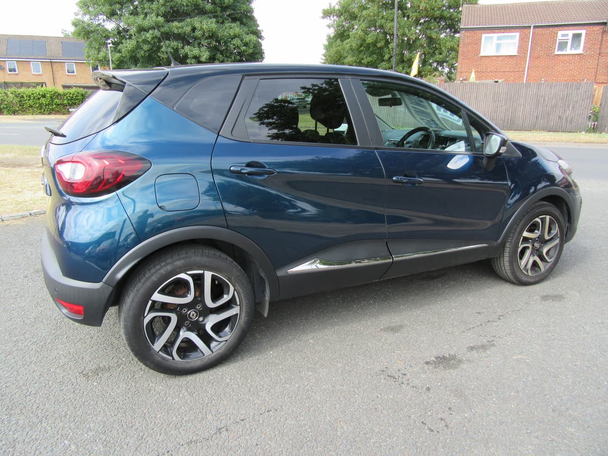2019 Renault Captur Iconic TCe - Image 14