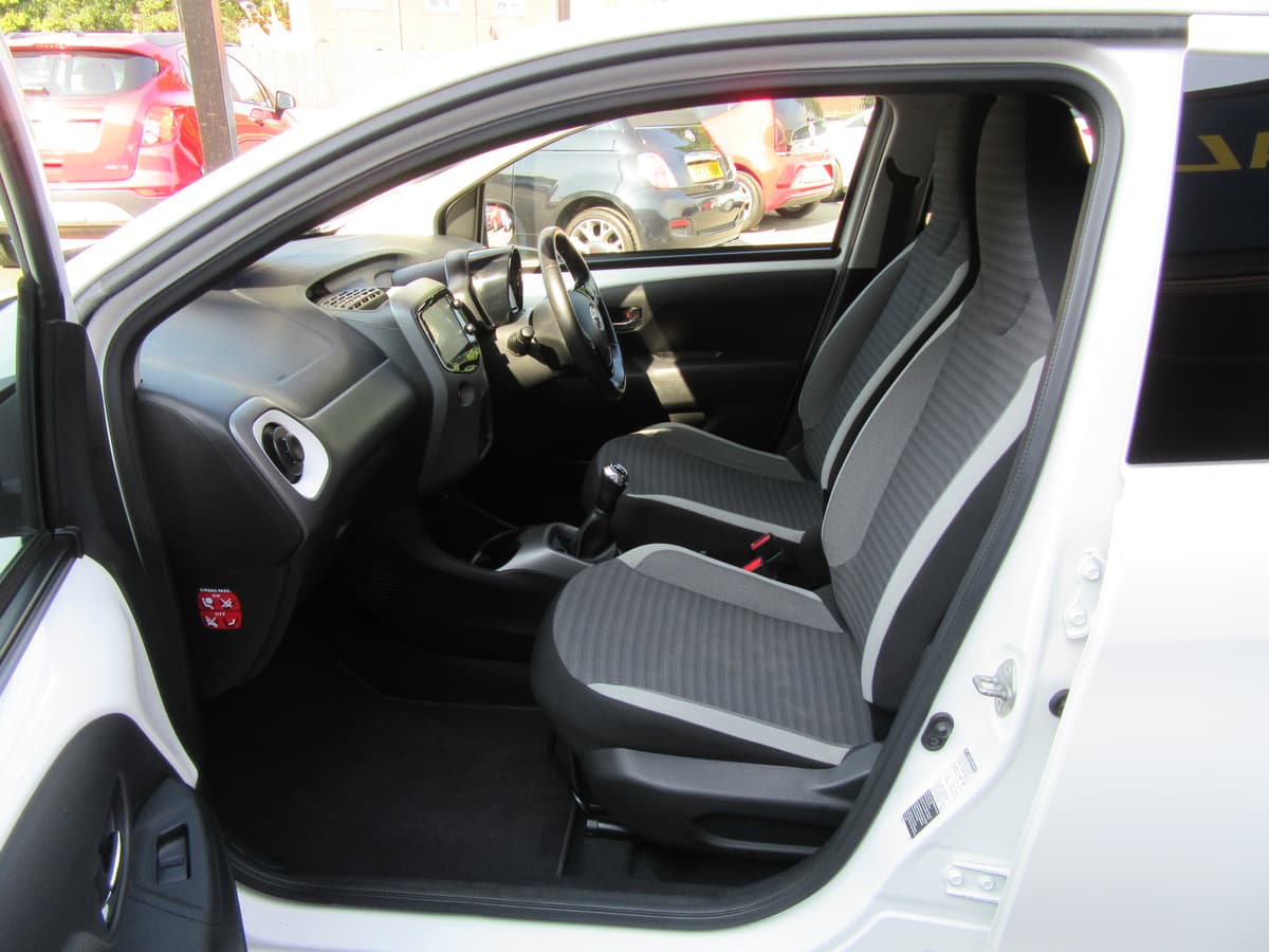 2018 Toyota Aygo X-Press VVT-i - Image 21