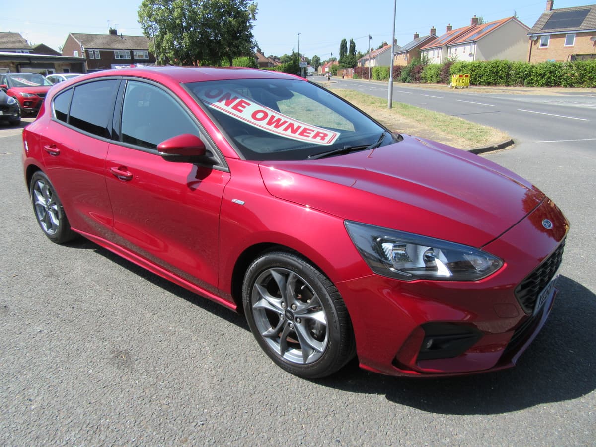 2018 Ford Focus ST-Line - Image 7