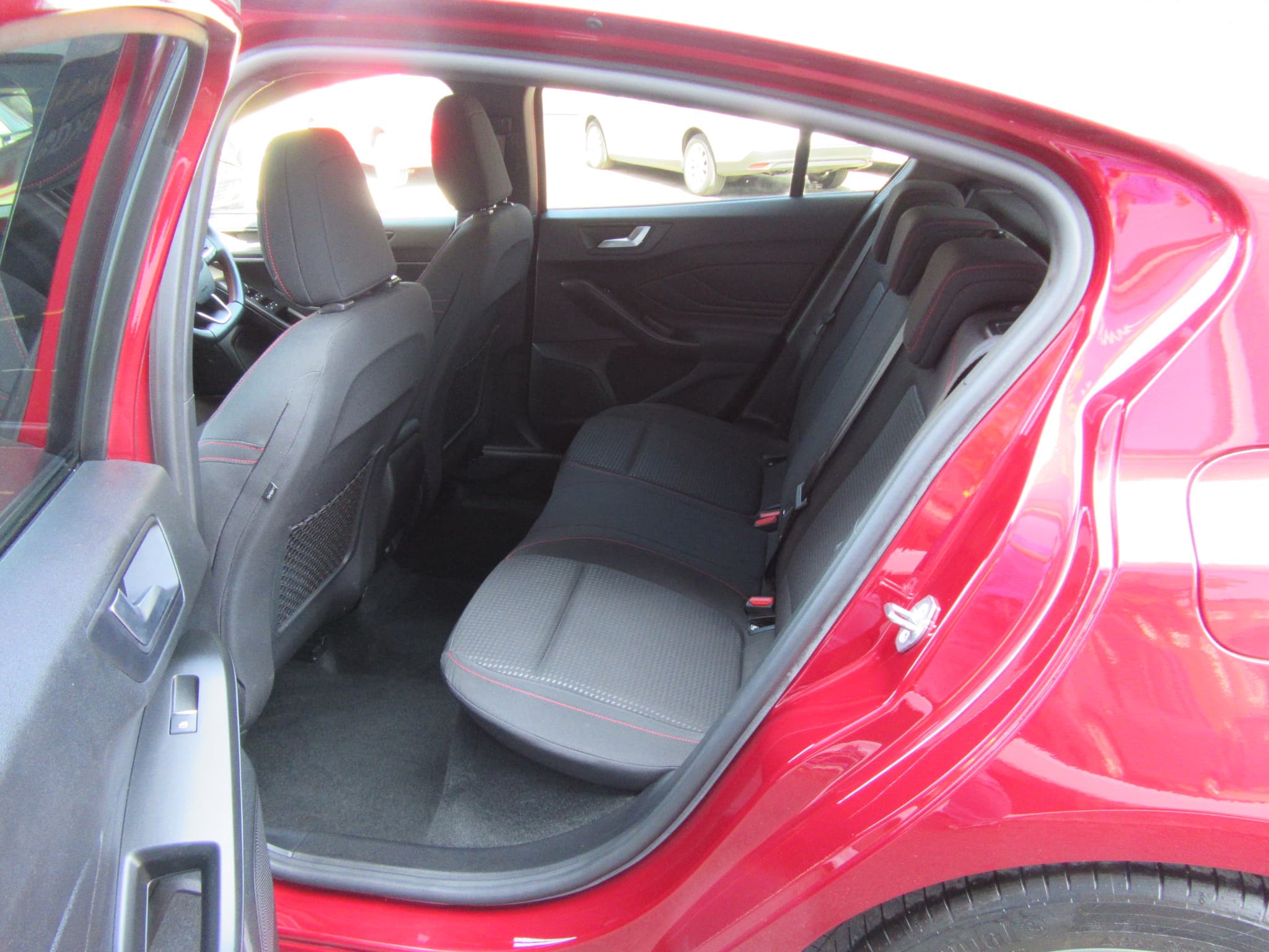 Ford Focus ST-Line - Image 20