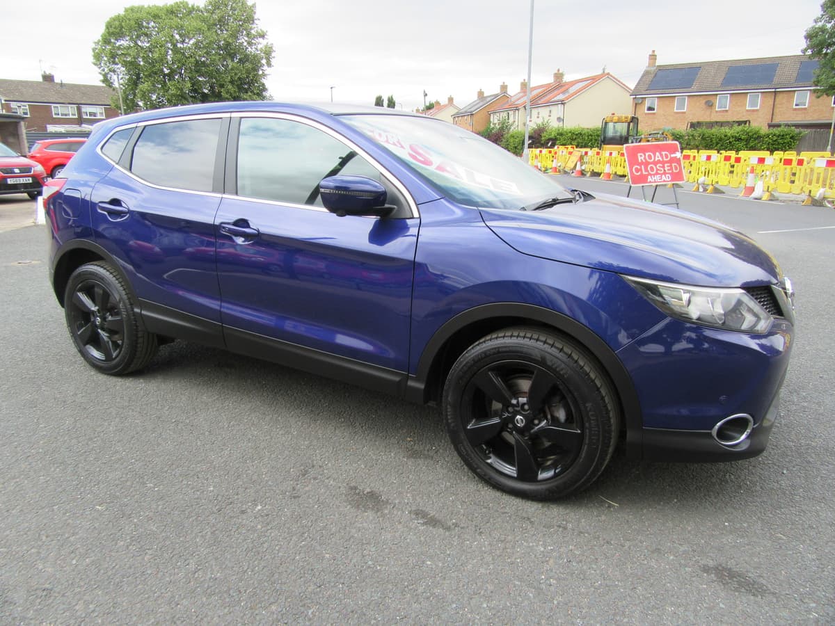 2016 Nissan Qashqai N-Connecta DiG-T - Image 8