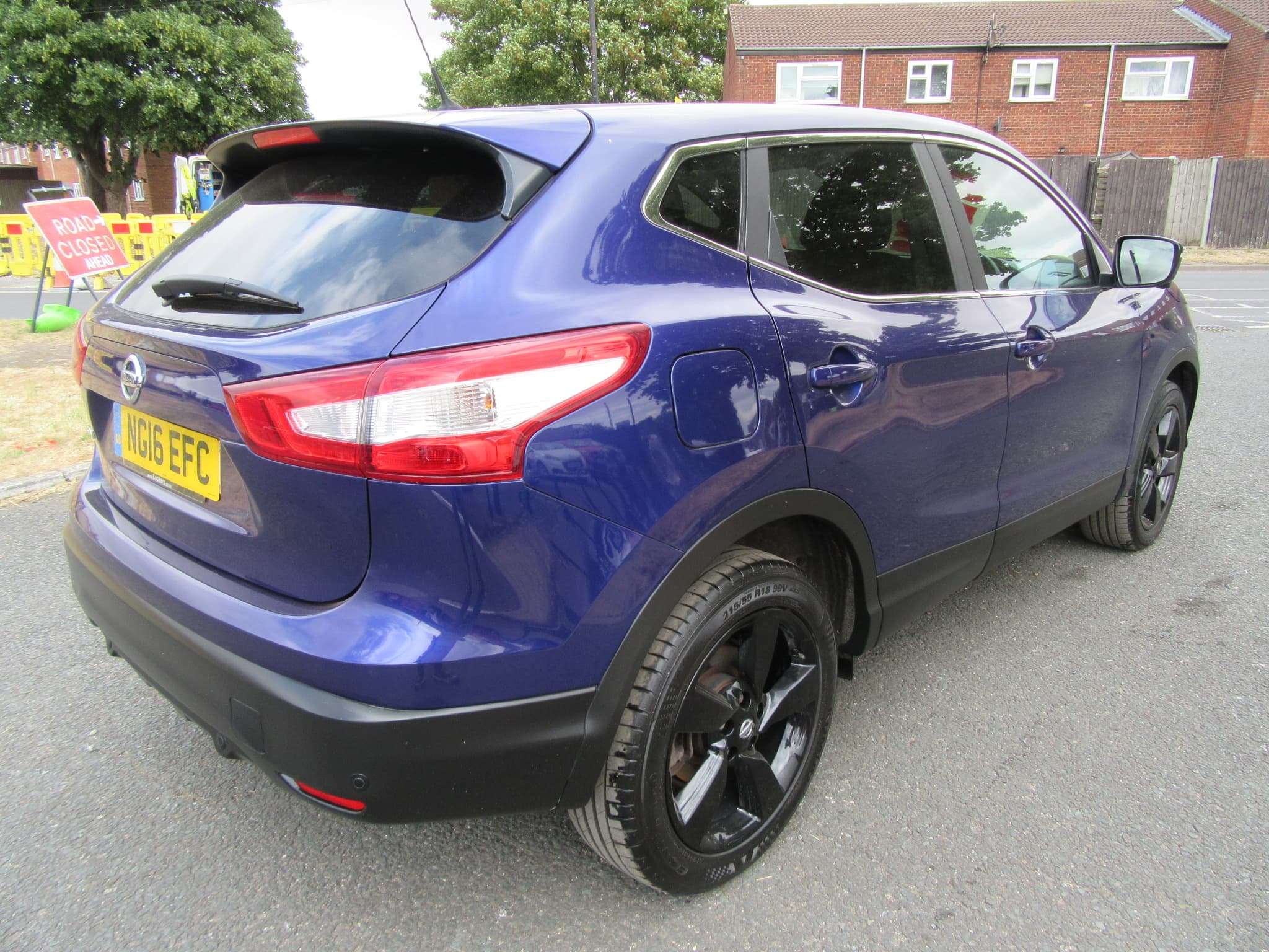 Nissan Qashqai N-Connecta DiG-T - Image 11