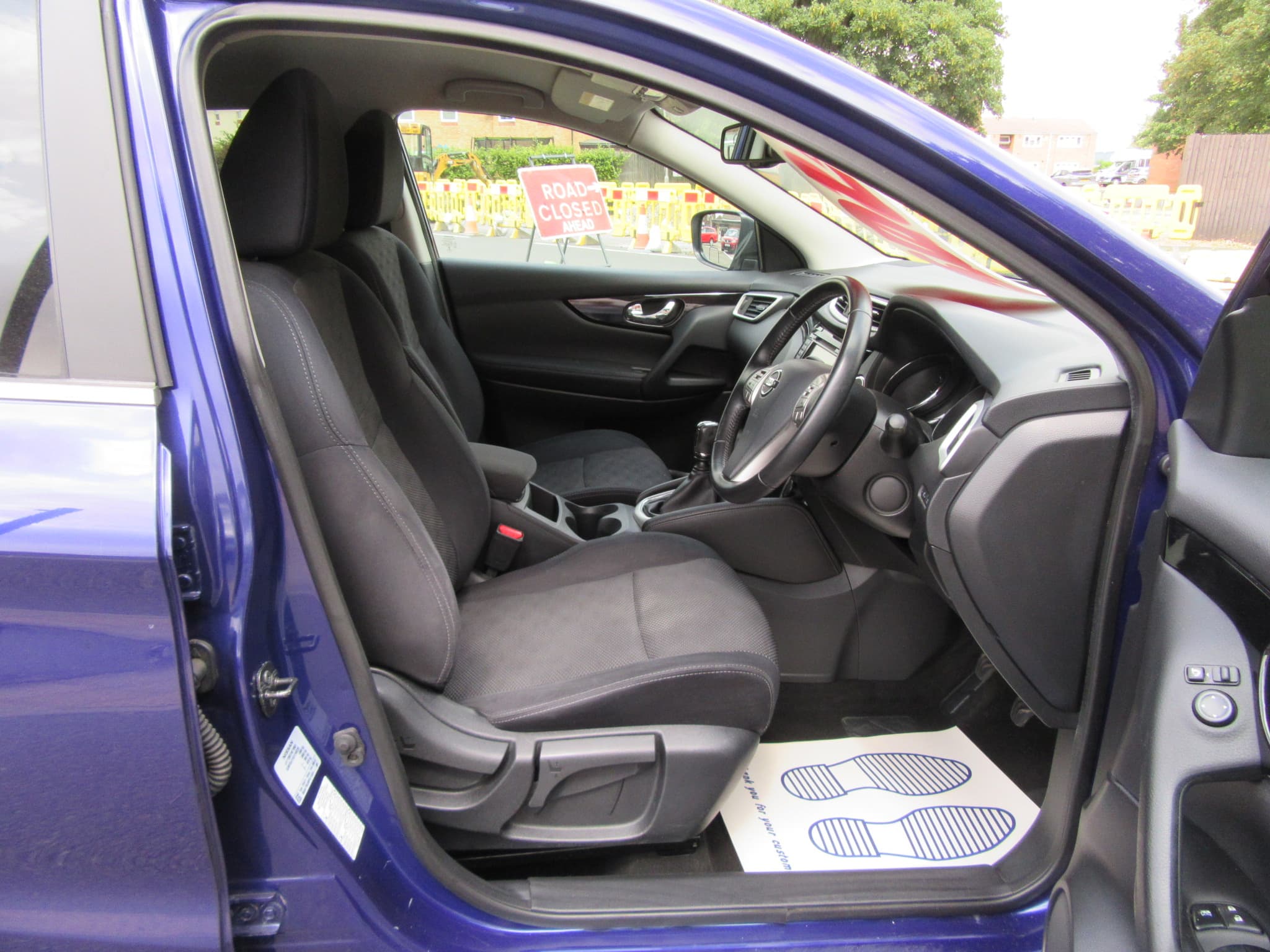 Nissan Qashqai N-Connecta DiG-T - Image 19