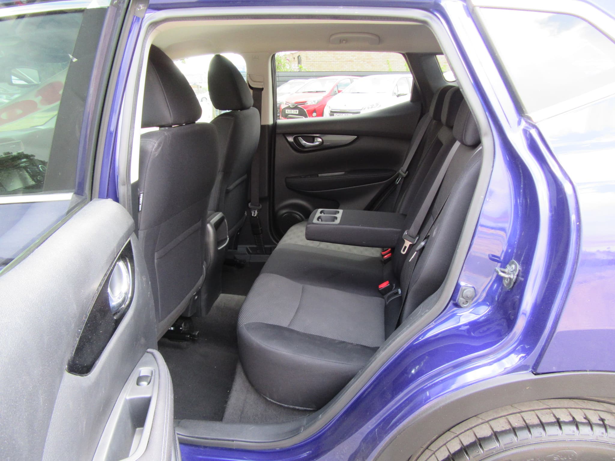 Nissan Qashqai N-Connecta DiG-T - Image 21