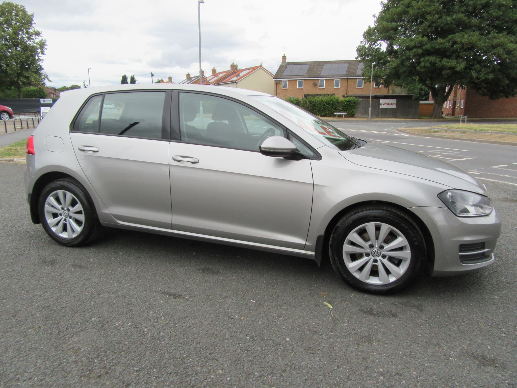 Volkswagen Golf SE BlueMotion Technology TDI - Image 9