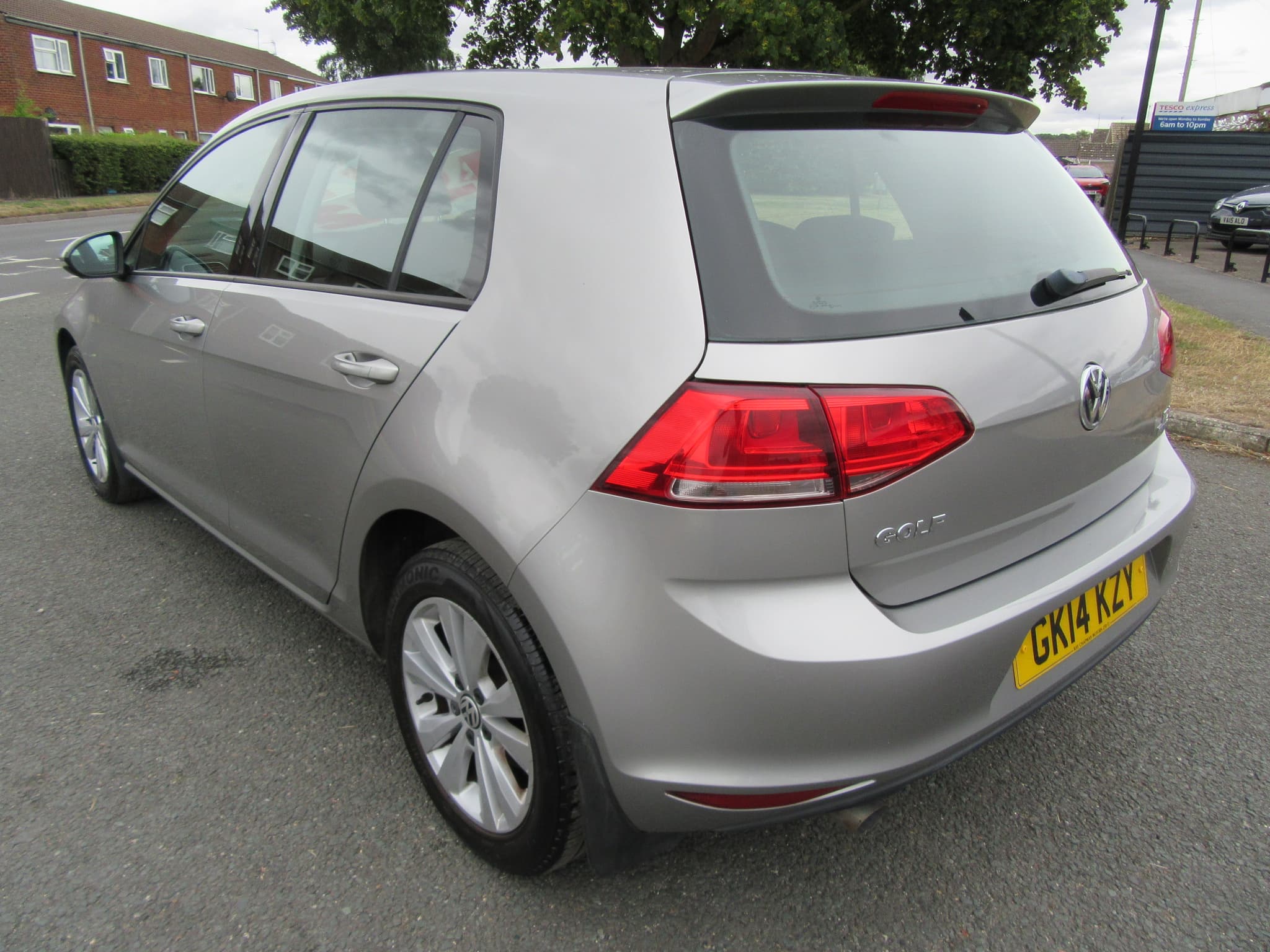 Volkswagen Golf SE BlueMotion Technology TDI - Image 14