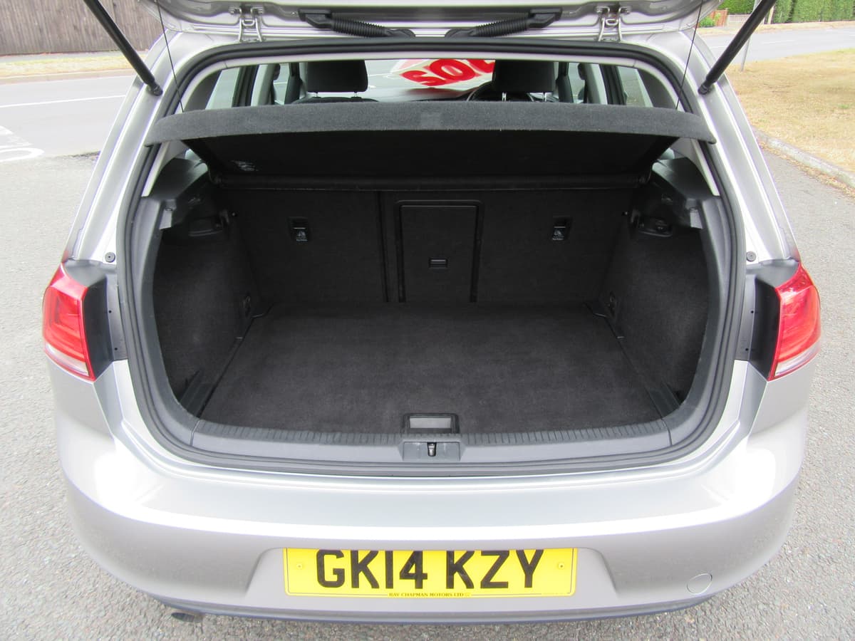 2014 Volkswagen Golf SE BlueMotion Technology TDI - Image 16